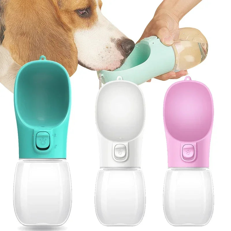 On-the-Go Dog Water Bottle – Portable, Leakproof, Easy One-Hand Use